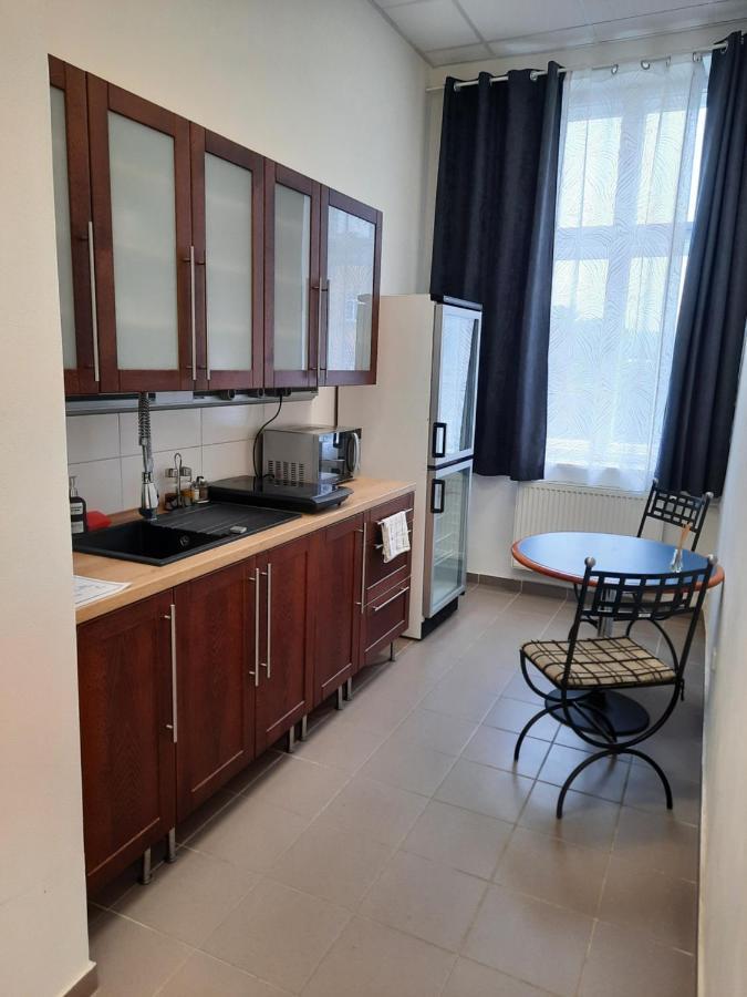 Villa Cafe كرنوف المظهر الخارجي الصورة